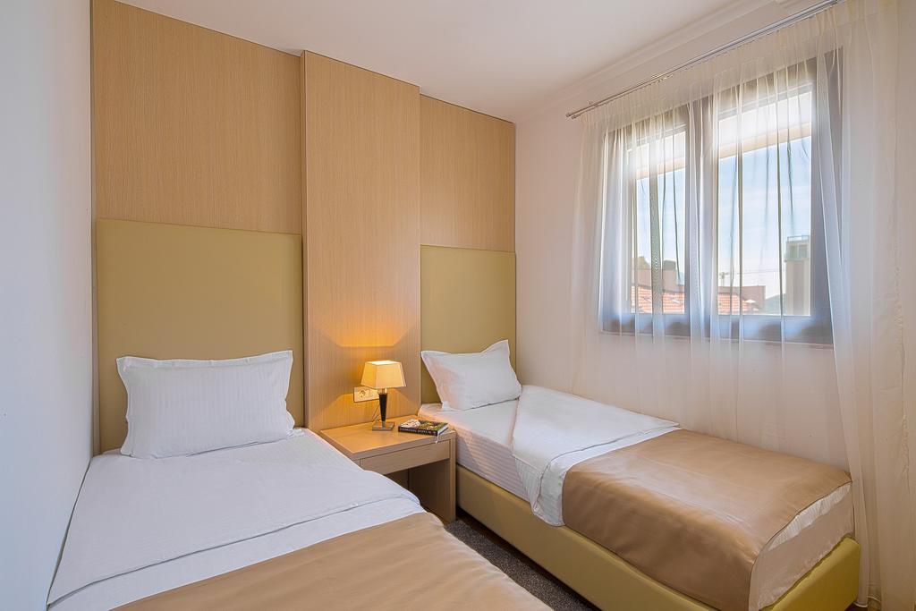 Aria Apartments Budva Exteriör bild
